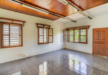 1,193 Sqm Commercial Space For Rent - Tonle Bassac, Phnom Penh thumbnail