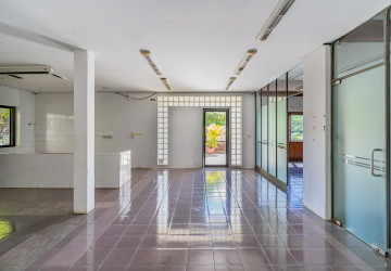 1,193 Sqm Commercial Space For Rent - Tonle Bassac, Phnom Penh thumbnail