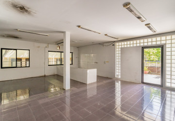 1,193 Sqm Commercial Space For Rent - Tonle Bassac, Phnom Penh thumbnail