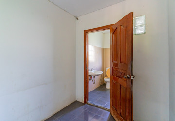 1,193 Sqm Commercial Space For Rent - Tonle Bassac, Phnom Penh thumbnail