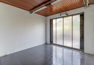 1,193 Sqm Commercial Space For Rent - Tonle Bassac, Phnom Penh thumbnail