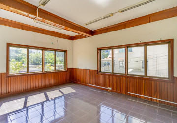 1,193 Sqm Commercial Space For Rent - Tonle Bassac, Phnom Penh thumbnail