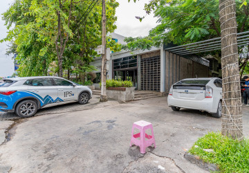 1,193 Sqm Commercial Space For Rent - Tonle Bassac, Phnom Penh thumbnail