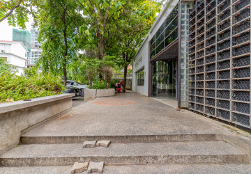 1,193 Sqm Commercial Space For Rent - Tonle Bassac, Phnom Penh thumbnail