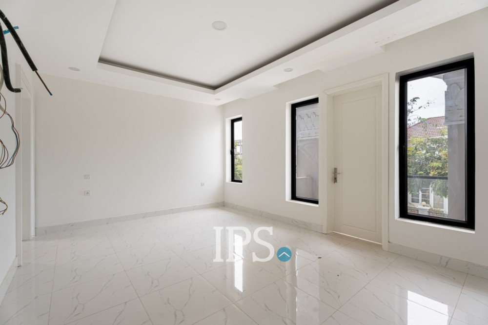 3 Bedroom Villa For Sale - Chip Mong Grand Phnom Penh, Kmounh, Sen Sok, Phnom Penh - Image 8