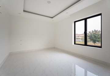 3 Bedroom Villa For Sale - Chip Mong Grand Phnom Penh, Kmounh, Sen Sok, Phnom Penh thumbnail