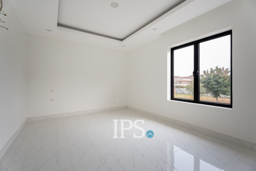 3 Bedroom Villa For Sale - Chip Mong Grand Phnom Penh, Kmounh, Sen Sok, Phnom Penh