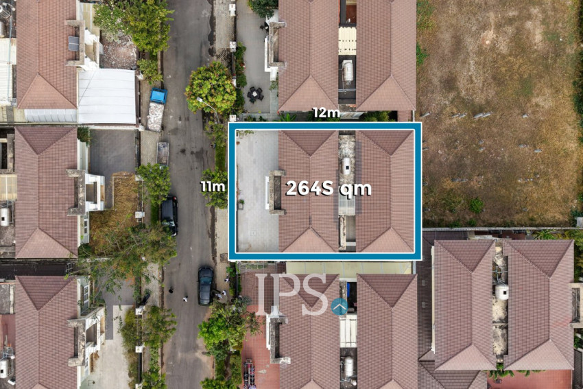 3 Bedroom Villa For Sale - Chip Mong Grand Phnom Penh, Kmounh, Sen Sok, Phnom Penh