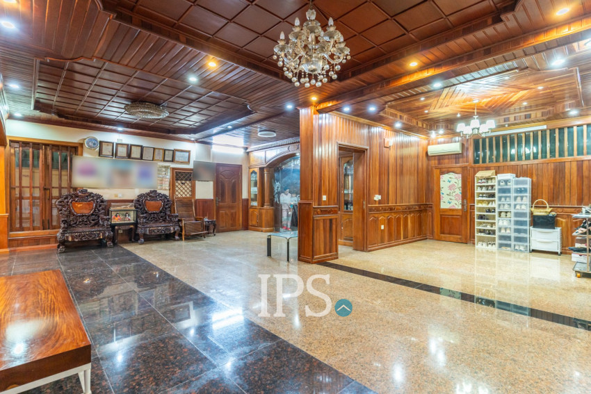 7 Bedroom Villa For Rent - Toul Svay Prey 2, Phnom Penh