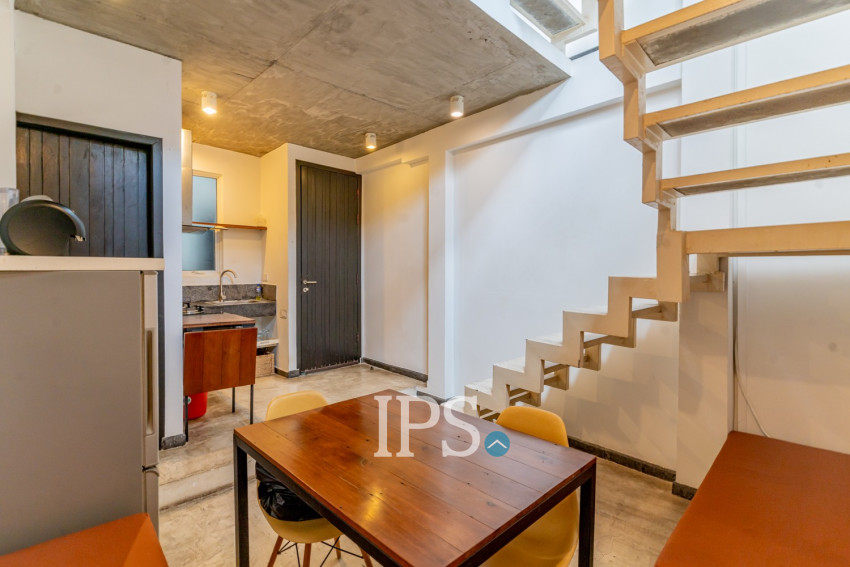 Triplex 1 Bedroom Serviced Apartment For Rent - Chey Chumneah, Phnom Penh