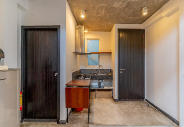 Triplex 1 Bedroom Serviced Apartment For Rent - Chey Chumneah, Phnom Penh thumbnail