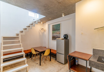 Triplex 1 Bedroom Serviced Apartment For Rent - Chey Chumneah, Phnom Penh thumbnail