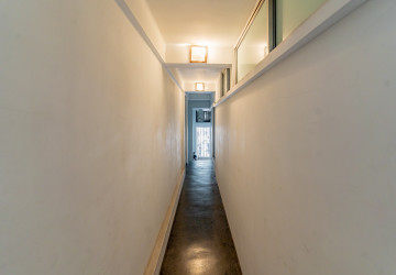 Triplex 1 Bedroom Serviced Apartment For Rent - Chey Chumneah, Phnom Penh thumbnail