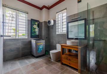 2 Bedroom Apartment For Rent - Svay Dangkum, Siem Reap thumbnail