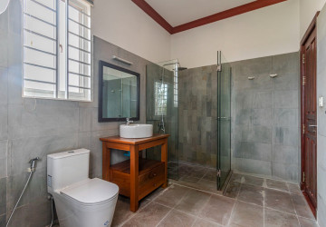 2 Bedroom Apartment For Rent - Svay Dangkum, Siem Reap thumbnail