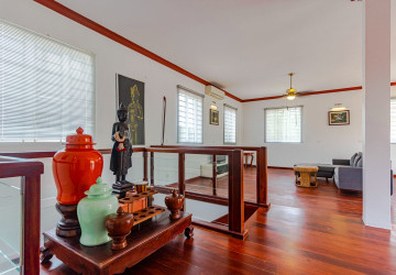 2 Bedroom Apartment For Rent - Svay Dangkum, Siem Reap thumbnail