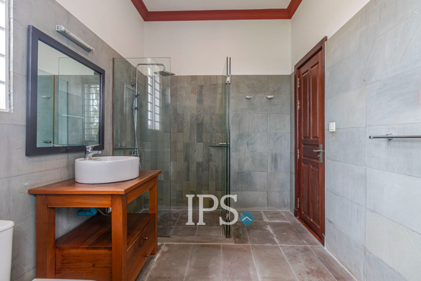 2 Bedroom Apartment For Rent - Svay Dangkum, Siem Reap