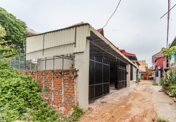 3 Bedroom House For Rent - Sala Kamreuk, Siem Reap thumbnail