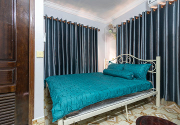 3 Bedroom House For Rent - Sala Kamreuk, Siem Reap thumbnail