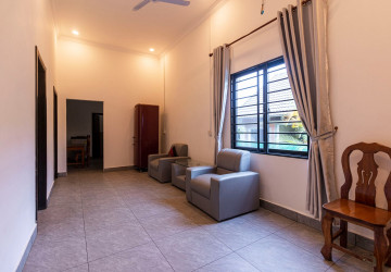 2 Bedroom House For Rent - Sala Kamruek, Siem Reap thumbnail