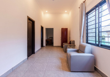 2 Bedroom House For Rent - Sala Kamruek, Siem Reap thumbnail