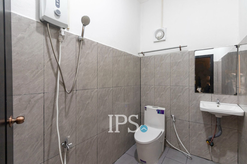 2 Bedroom House For Rent - Sala Kamruek, Siem Reap