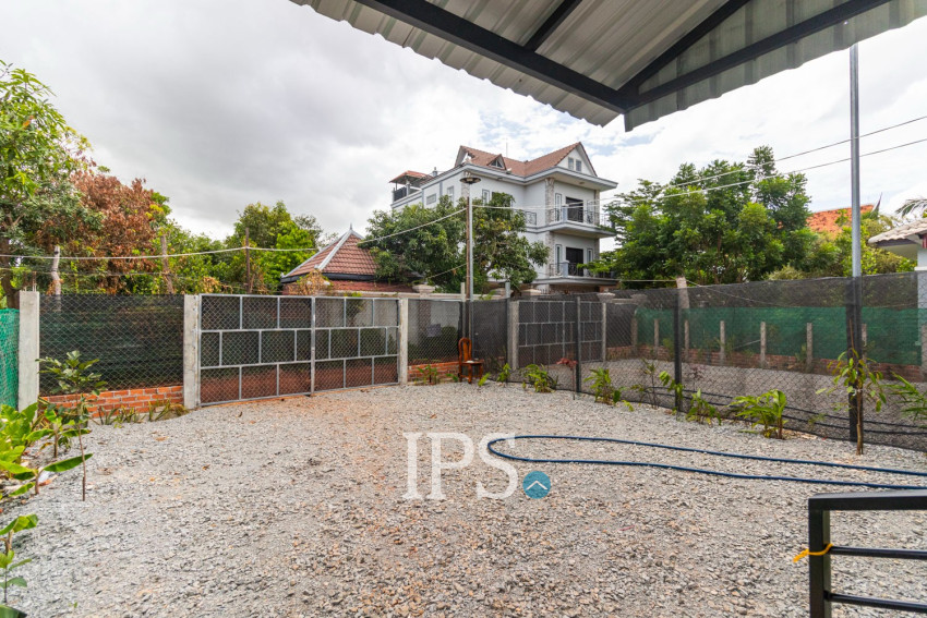 2 Bedroom House For Rent - Sala Kamruek, Siem Reap