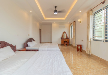 5 Bedroom House For Rent - Svay Dangkum, Siem Reap thumbnail