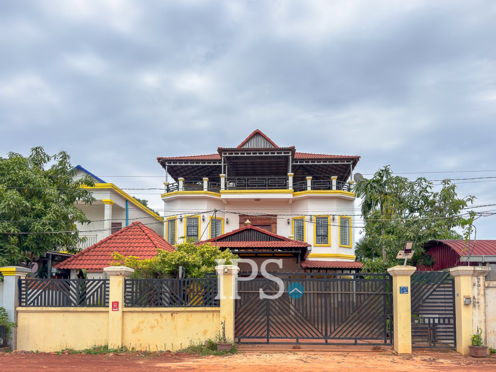 5 Bedroom House For Rent - Svay Dangkum, Siem Reap - Image 29