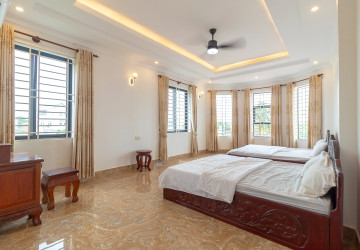 5 Bedroom House For Rent - Svay Dangkum, Siem Reap thumbnail