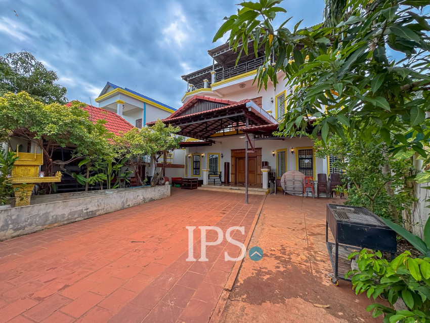 5 Bedroom House For Rent - Svay Dangkum, Siem Reap