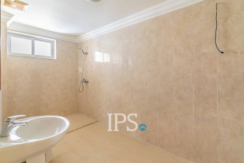 13 Bedroom Commercial Villa For Rent - 7 Makara, Phnom Penh