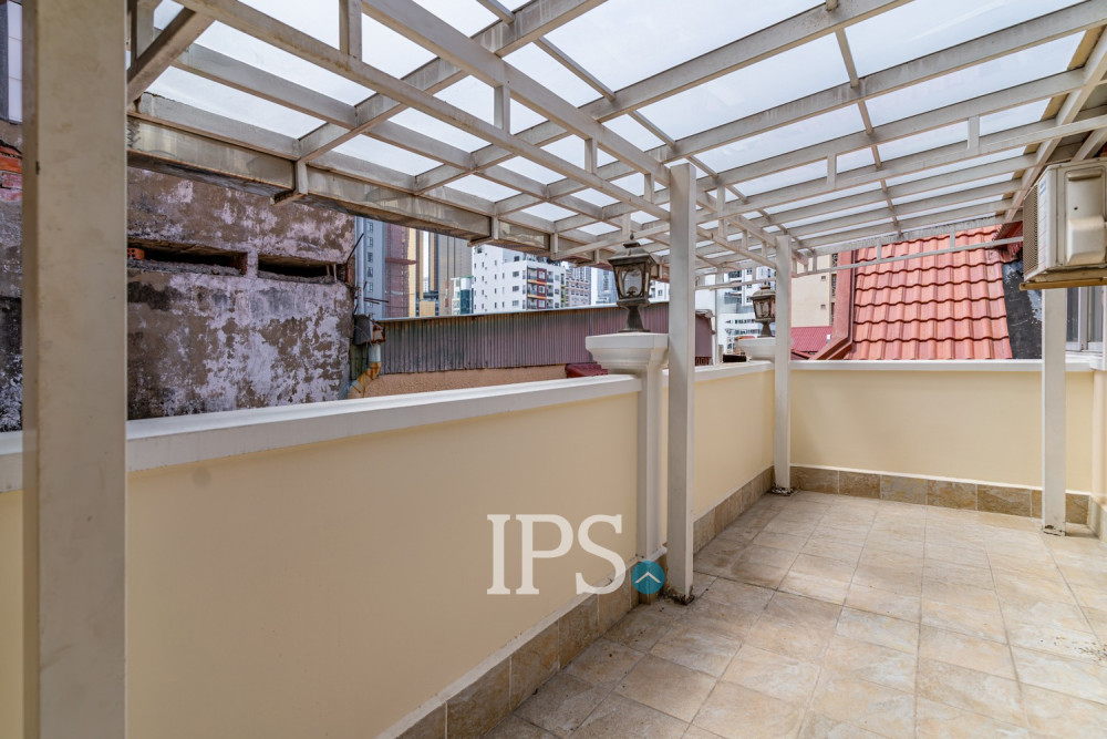 13 Bedroom Commercial Villa For Rent - Beoung Prolit, Phnom Penh - Image 28
