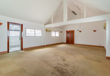 13 Bedroom Commercial Villa For Rent - 7 Makara, Phnom Penh thumbnail
