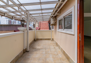 13 Bedroom Commercial Villa For Rent - 7 Makara, Phnom Penh thumbnail