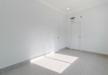 3 Bedroom Shophouse For Rent - Sala Kamreuk, Siem Reap thumbnail