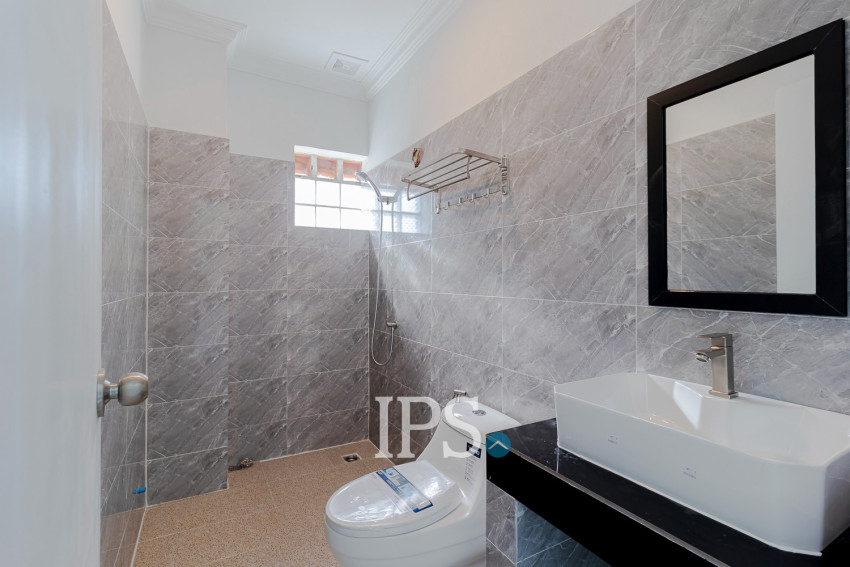 3 Bedroom Shophouse For Rent - Sala Kamreuk, Siem Reap