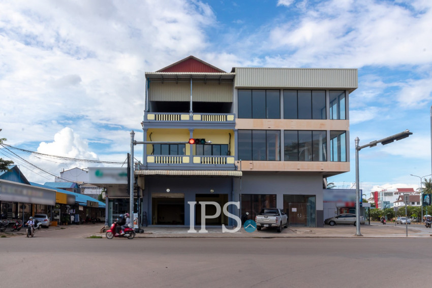 3 Bedroom Shophouse For Rent - Sala Kamreuk, Siem Reap