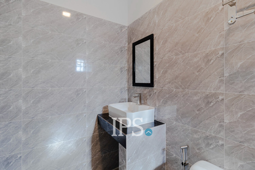 3 Bedroom Shophouse For Rent - Sala Kamreuk, Siem Reap