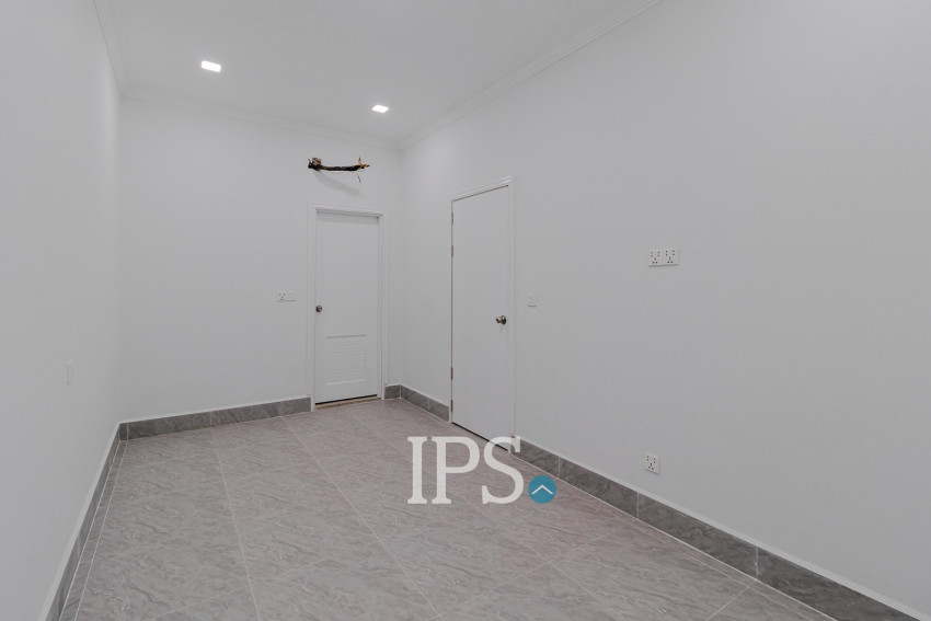 3 Bedroom Shophouse For Rent - Sala Kamreuk, Siem Reap