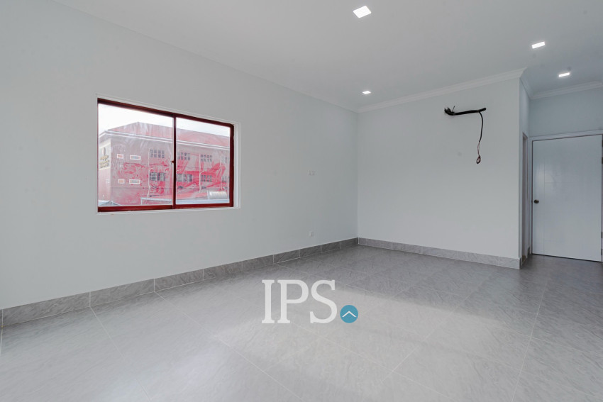 3 Bedroom Shophouse For Rent - Sala Kamreuk, Siem Reap