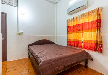 2 Bedroom House For Rent - Sala Kamruek, Siem Reap thumbnail