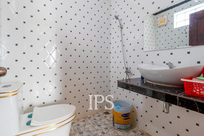 2 Bedroom House For Sale - Sala Kamreuk, Siem Reap