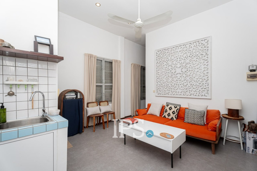 Renovated 2 Bedroom Apartment For Sale - Chakto Mukh, Phnom Penh