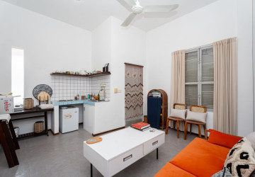 Renovated 2 Bedroom Apartment For Sale - Chakto Mukh, Phnom Penh thumbnail