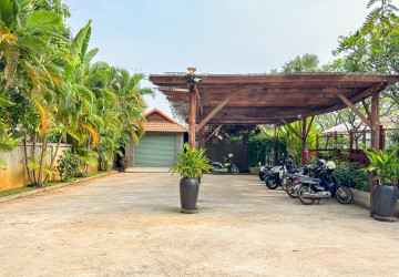 2 Bedroom Apartment For Rent - Svay Dangkum, Siem Reap thumbnail