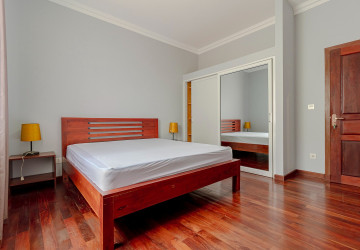 2 Bedroom Apartment For Rent - Svay Dangkum, Siem Reap thumbnail