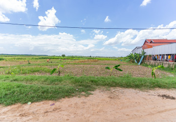 745 Sqm Land For Sale - Lvea Aem, Kandal Province thumbnail