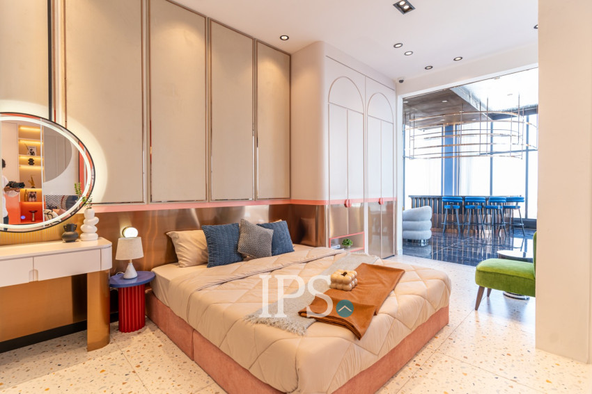 4 Bedroom Duplex Condo For Sale - Type ABC Time Square 8 Condominium - Near Russian Market, Phnom Penh