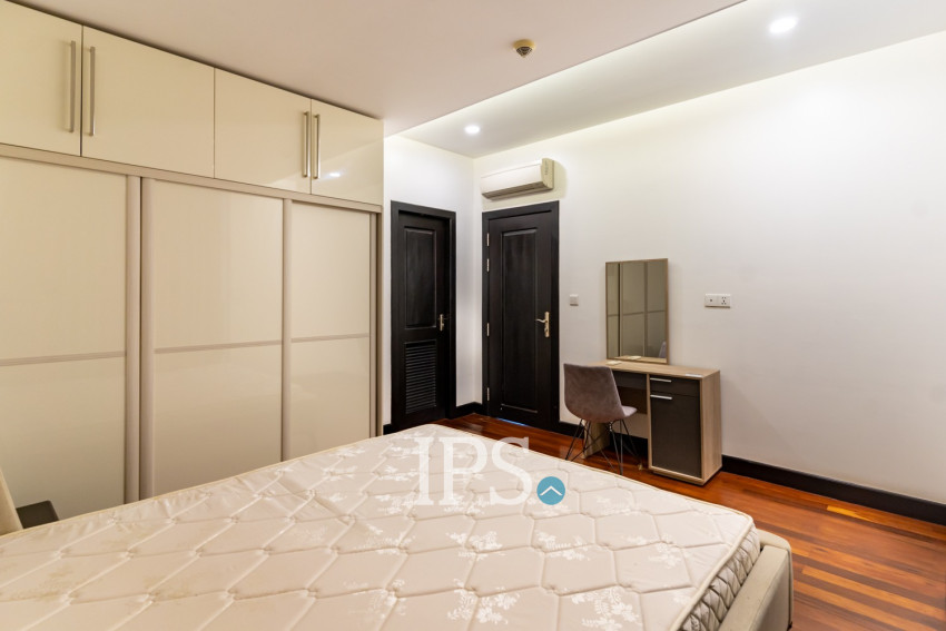 1 Bedroom Serviced Apartment For Rent - Wat Phnom, Phnom Penh
